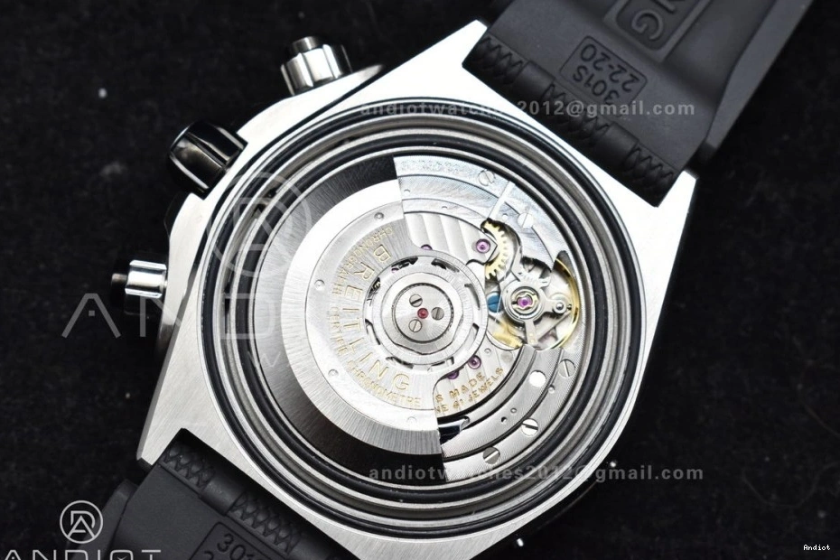 Dial Best 44mm Edition Green On B01 BLSF Robber Chronomat Bracelet 1:1 SS A7750 0113